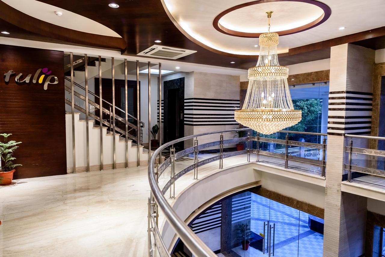 Konark Grand Hotel Mirzāpur Kültér fotó